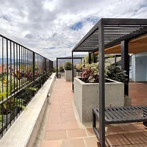  Apartment Stunning Duplex In Laureles
