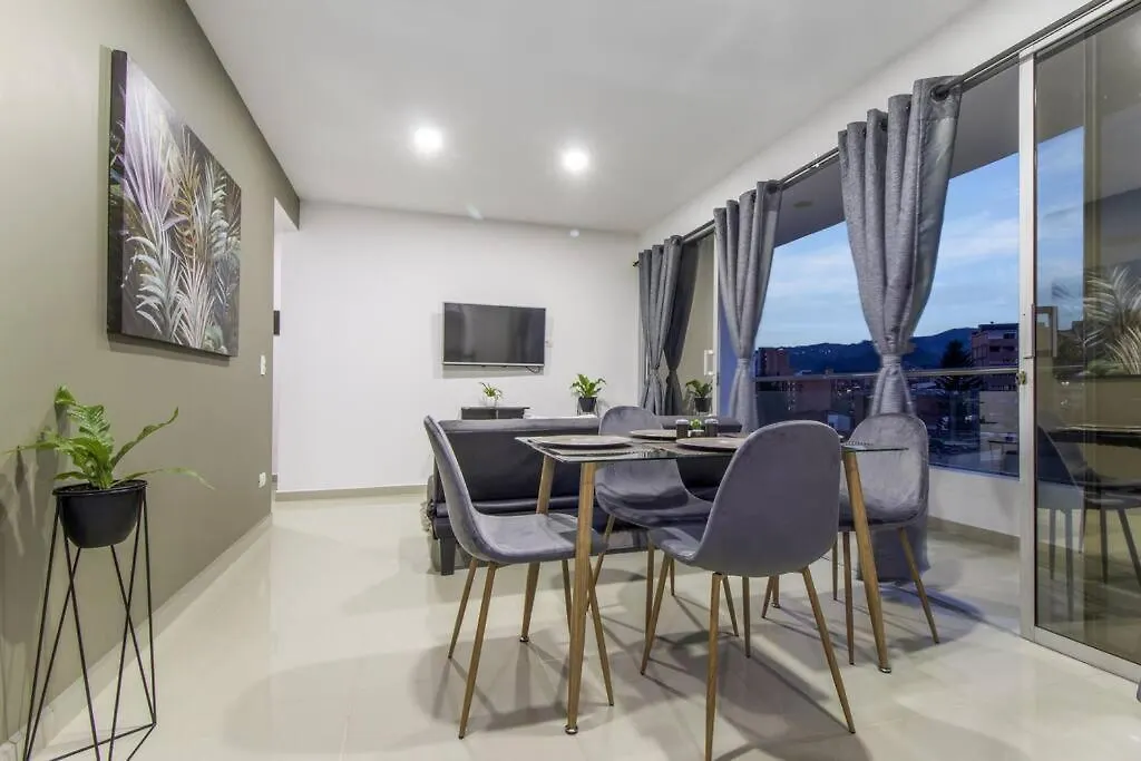 Apartment Amplio Apartamento En Calasanz - Estadio Medellin