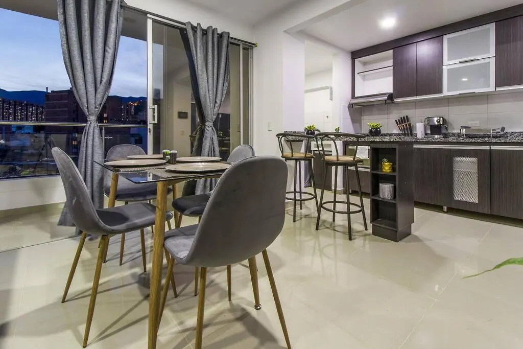 Apartment Amplio Apartamento En Calasanz - Estadio Medellin